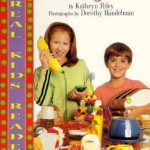 خرید و دانلود نسخه کامل کتاب Real Kids Reader: Level 2: Set 4/6: (Three Books)