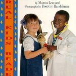 خرید و دانلود نسخه کامل کتاب Real Kids Reader: Three Books (The Pet Vet – Spots – The Tin Can Man) Level 1