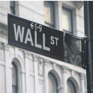 خرید و دانلود نسخه کامل کتاب The Intelligent Investor investing + found at redsamara.com