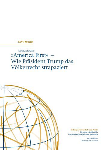خرید و دانلود نسخه کامل کتاب »America First« – Wie Präsident Trump das Völkerrecht strapaziert_68f698460eff3.jpeg خرید و دانلود نسخه کامل کتاب »America First« – Wie Präsident Trump das Völkerrecht strapaziert