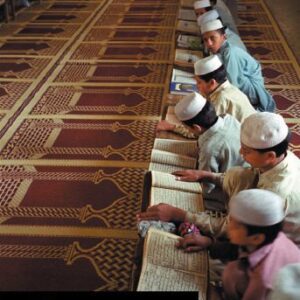 خرید و دانلود نسخه کامل کتاب Introduction to the Qur’an: History, Interpretation and Approaches