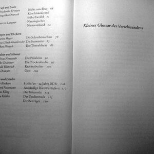 خرید و دانلود نسخه کامل کتاب Kleines Glossar des Verschwindens: Von Autokino bis Zwischengas