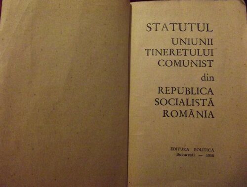 خرید و دانلود نسخه کامل کتاب Statutul Uniunii Tineretului Comunist din Republica Socialistă România_68e8eff1812e1.jpeg خرید و دانلود نسخه کامل کتاب Statutul Uniunii Tineretului Comunist din Republica Socialistă România