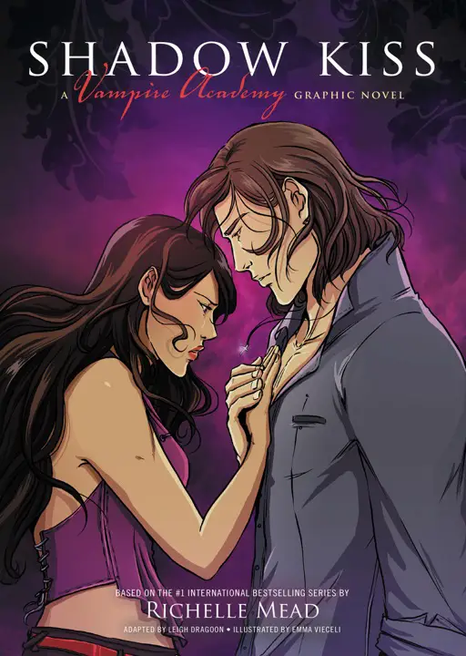 Shadow Kiss by Richelle Mead_69edf3f13ede6.webp خرید و دانلود نسخه کامل کتاب صوتی انگلیسی بوسه سایه، اثر ریشل مید (از مجموعهی آکادمی خونآشام) Shadow Kiss by Richelle Mead - تصویر 1