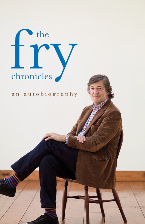 The Fry Chronicles: An Autobiography by Stephen Fry_6a03152d8201b.jpeg خرید و دانلود نسخه کامل کتاب صوتی انگلیسی وقایعنگاری فرای، اثر استیون فرای The Fry Chronicles: An Autobiography by Stephen Fry - تصویر 1